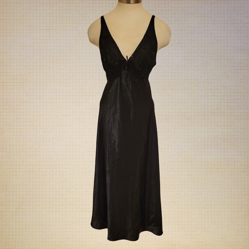 California Dynasty Plunging V Neck Embroidered Sequined Satin Night Gown Black M